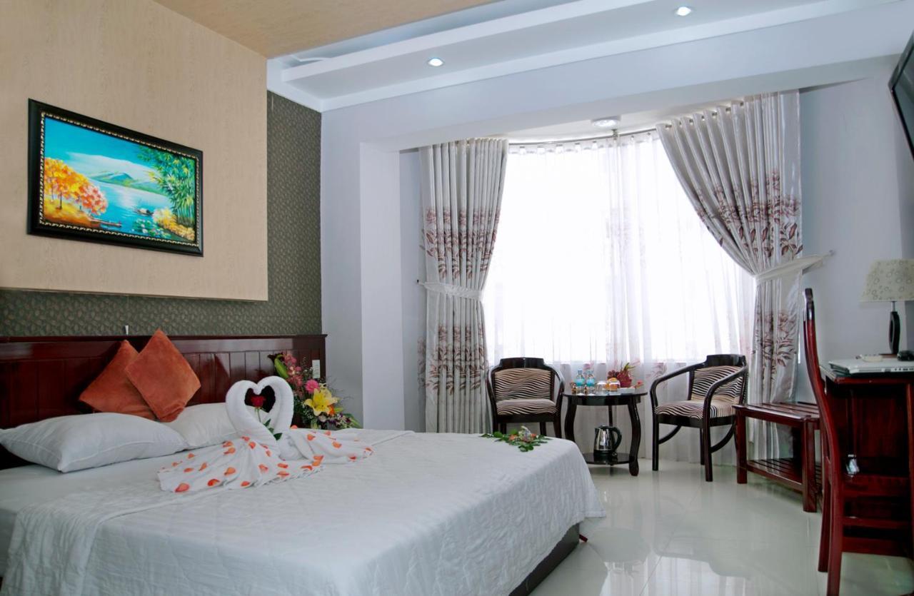 Victorian Nha Trang Hotel Room photo